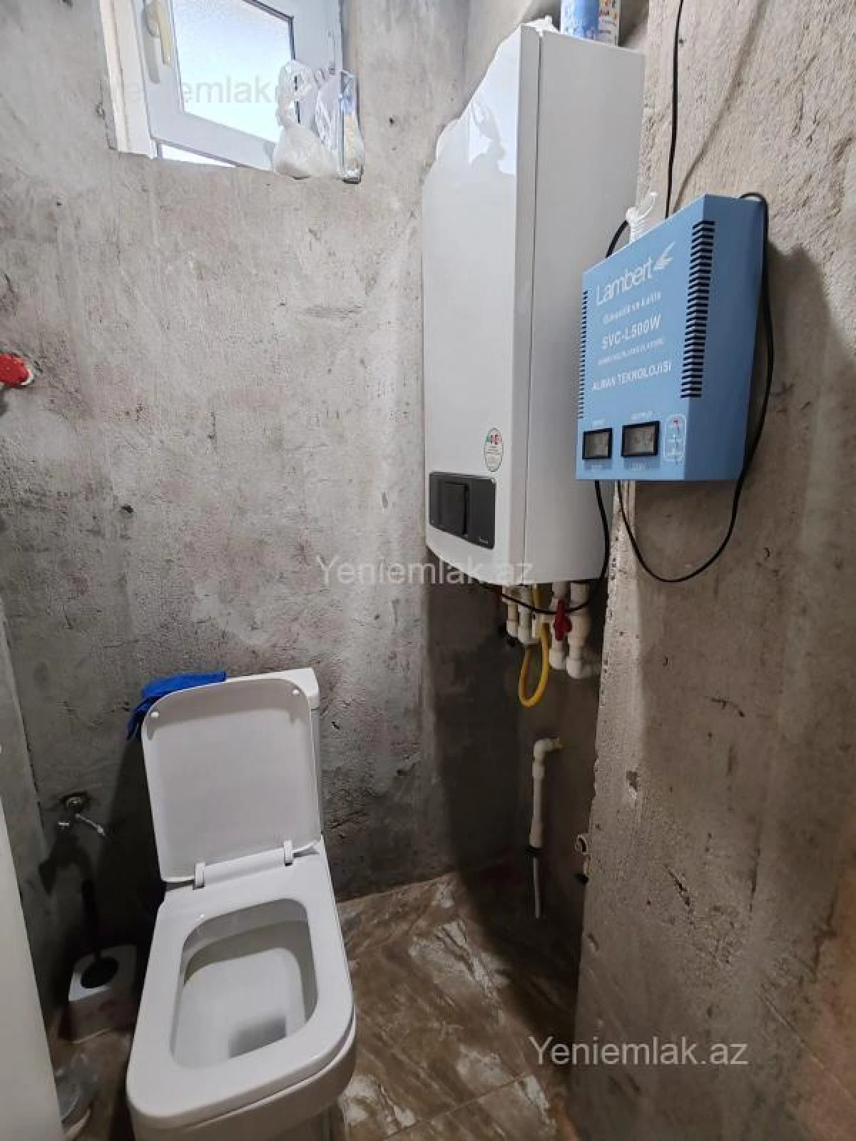 Satılır 4 otaqlı həyət evi 140 m²