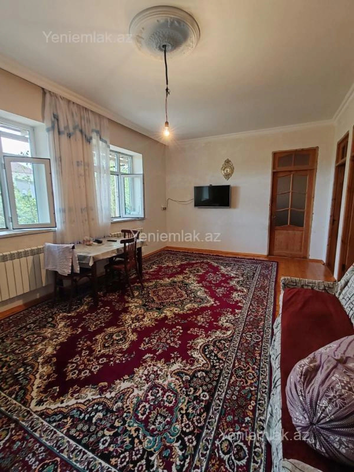 Satılır 4 otaqlı həyət evi 140 m²