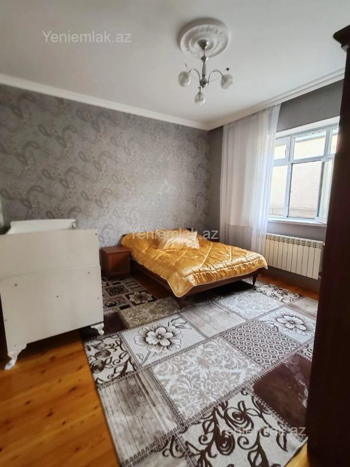 Satılır 4 otaqlı həyət evi 140 m²