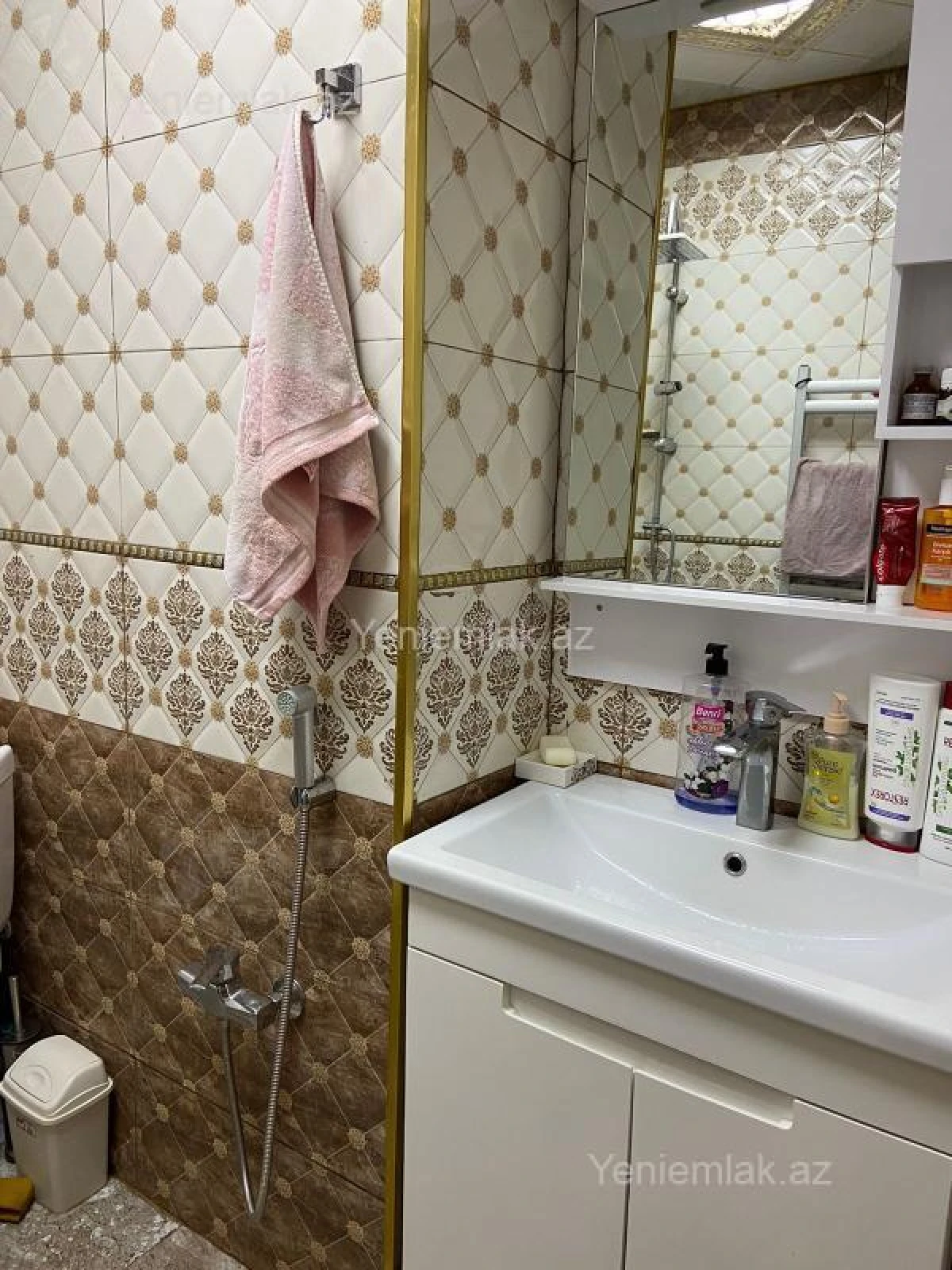 Satılır 3 otaqlı yeni tikili 85 m²