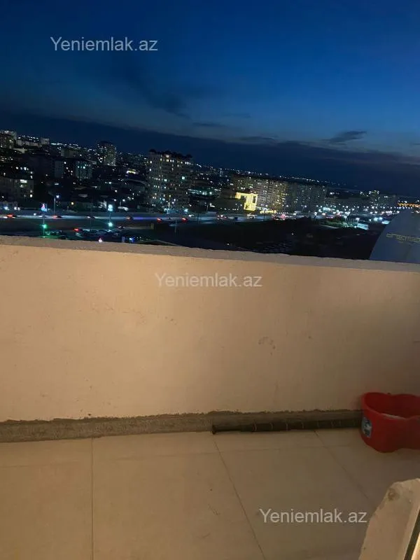 Satılır 3 otaqlı yeni tikili 85 m²