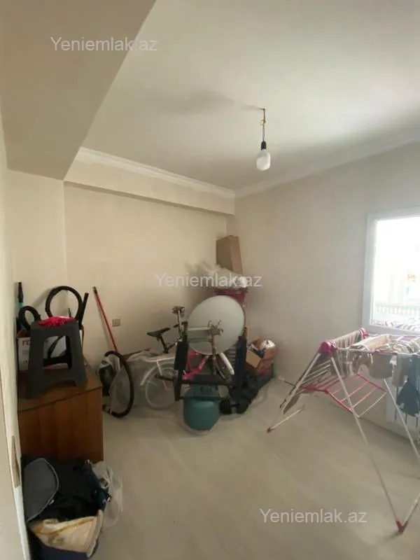Satılır 4 otaqlı yeni tikili 82 m²