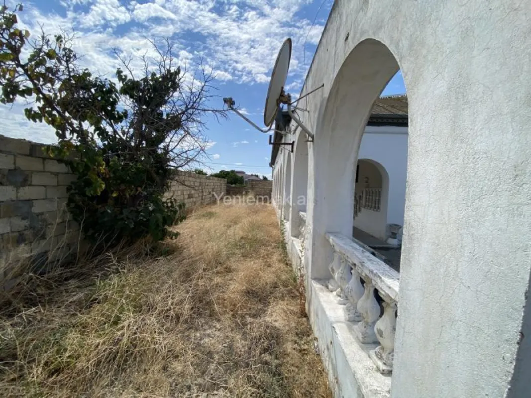 Satılır 3 otaqlı həyət evi 90 m²
