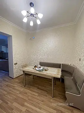 Satılır 5 otaqlı həyət evi 190 m²