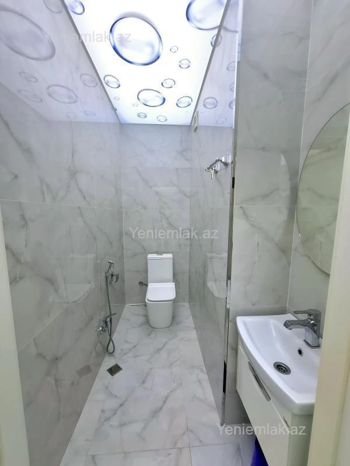 Satılır 3 otaqlı yeni tikili 140 m²