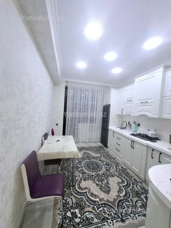 Satılır 3 otaqlı yeni tikili 140 m²