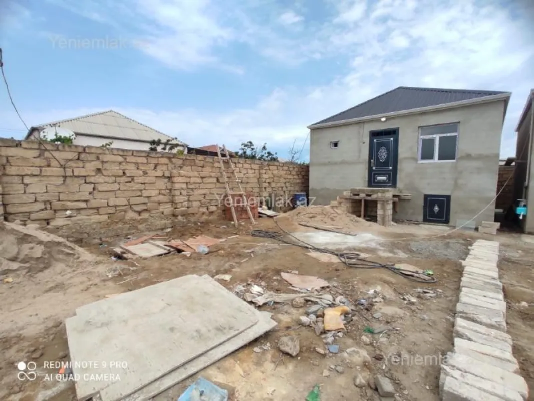 Satılır 2 otaqlı həyət evi 60 m²