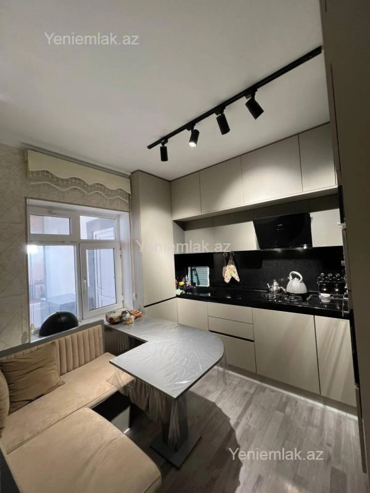 Satılır 4 otaqlı həyət evi 120 m²