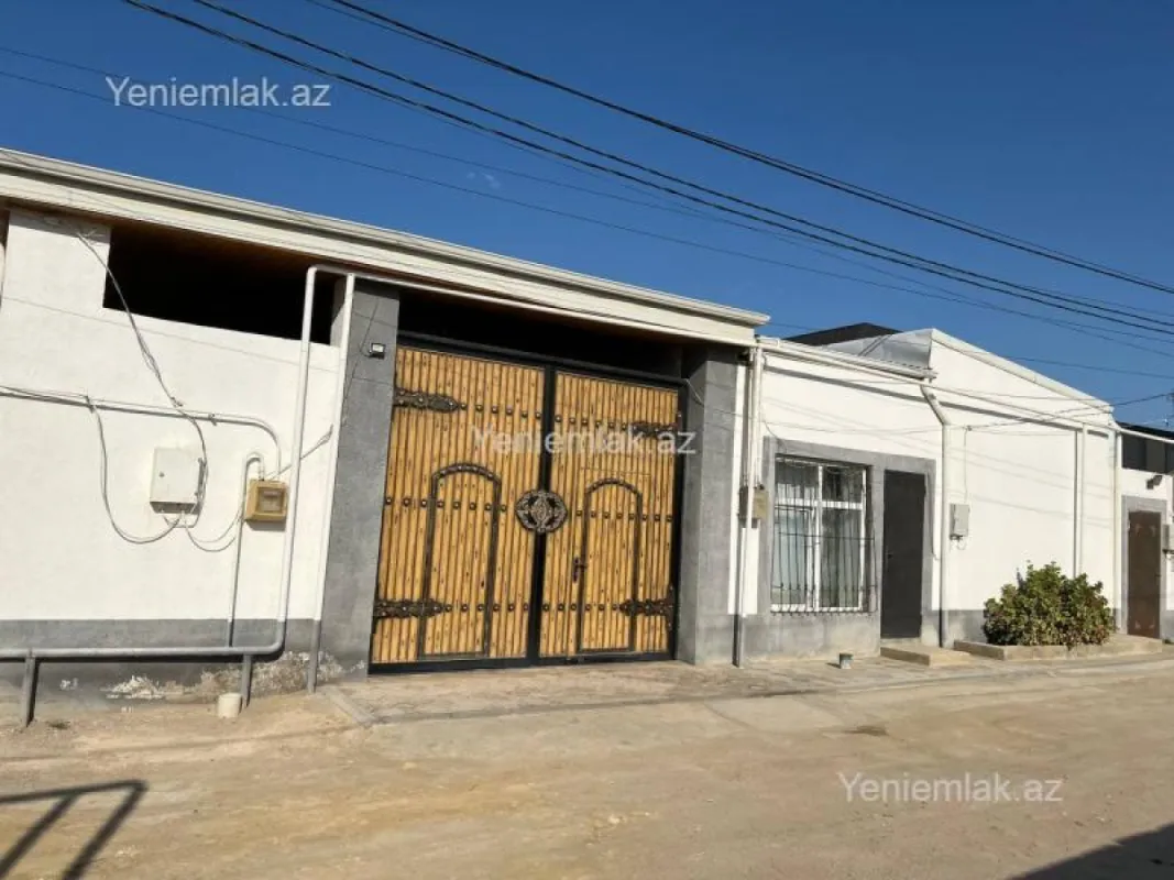 Satılır 4 otaqlı həyət evi 120 m²