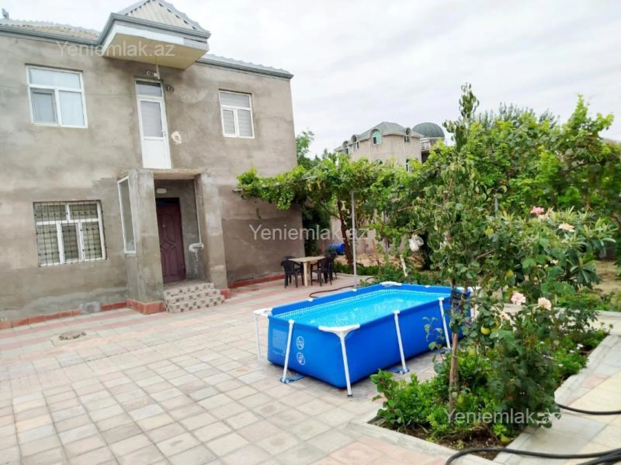 Satılır 5 otaqlı həyət evi 160 m²