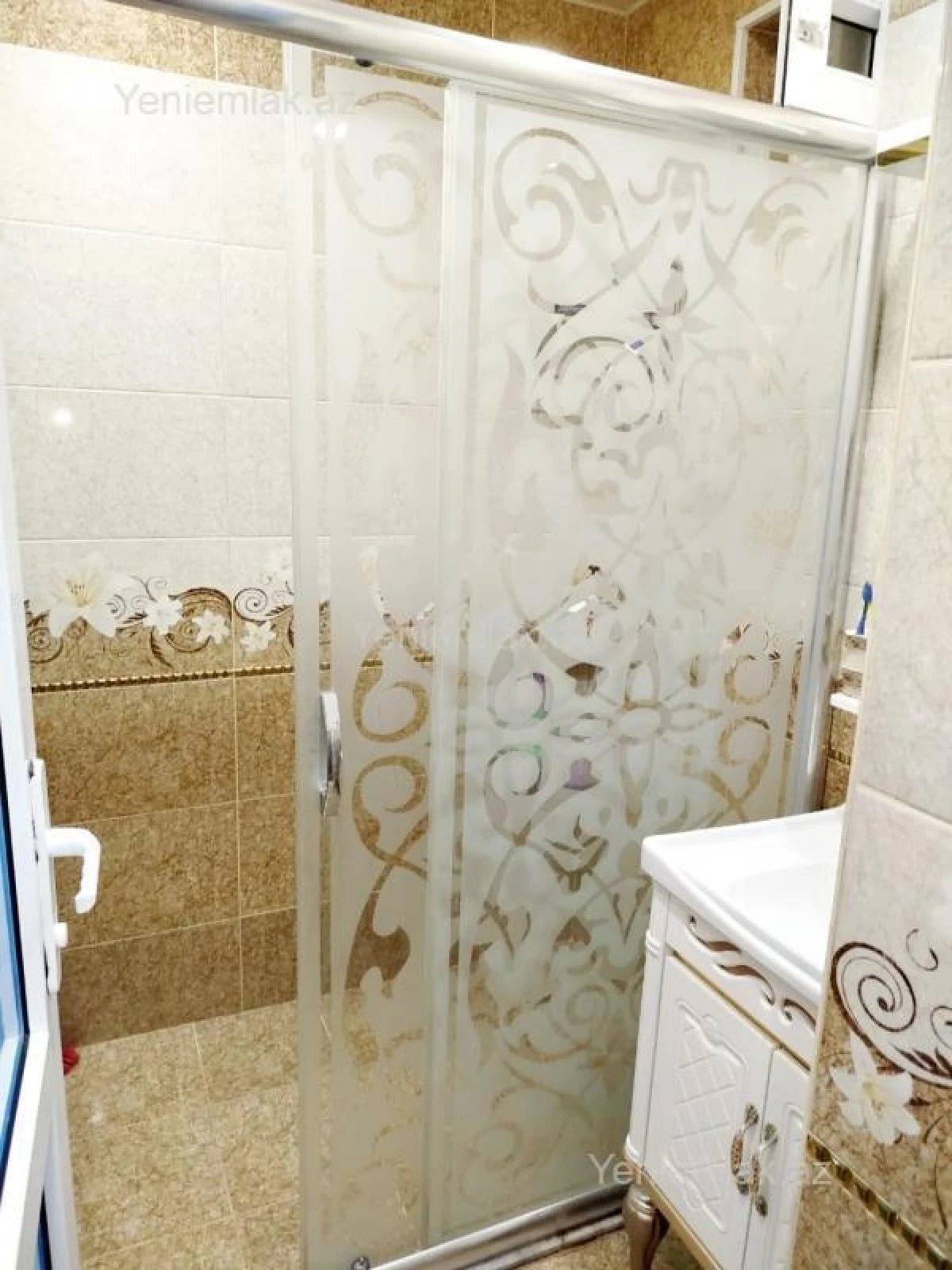 Satılır 5 otaqlı həyət evi 160 m²