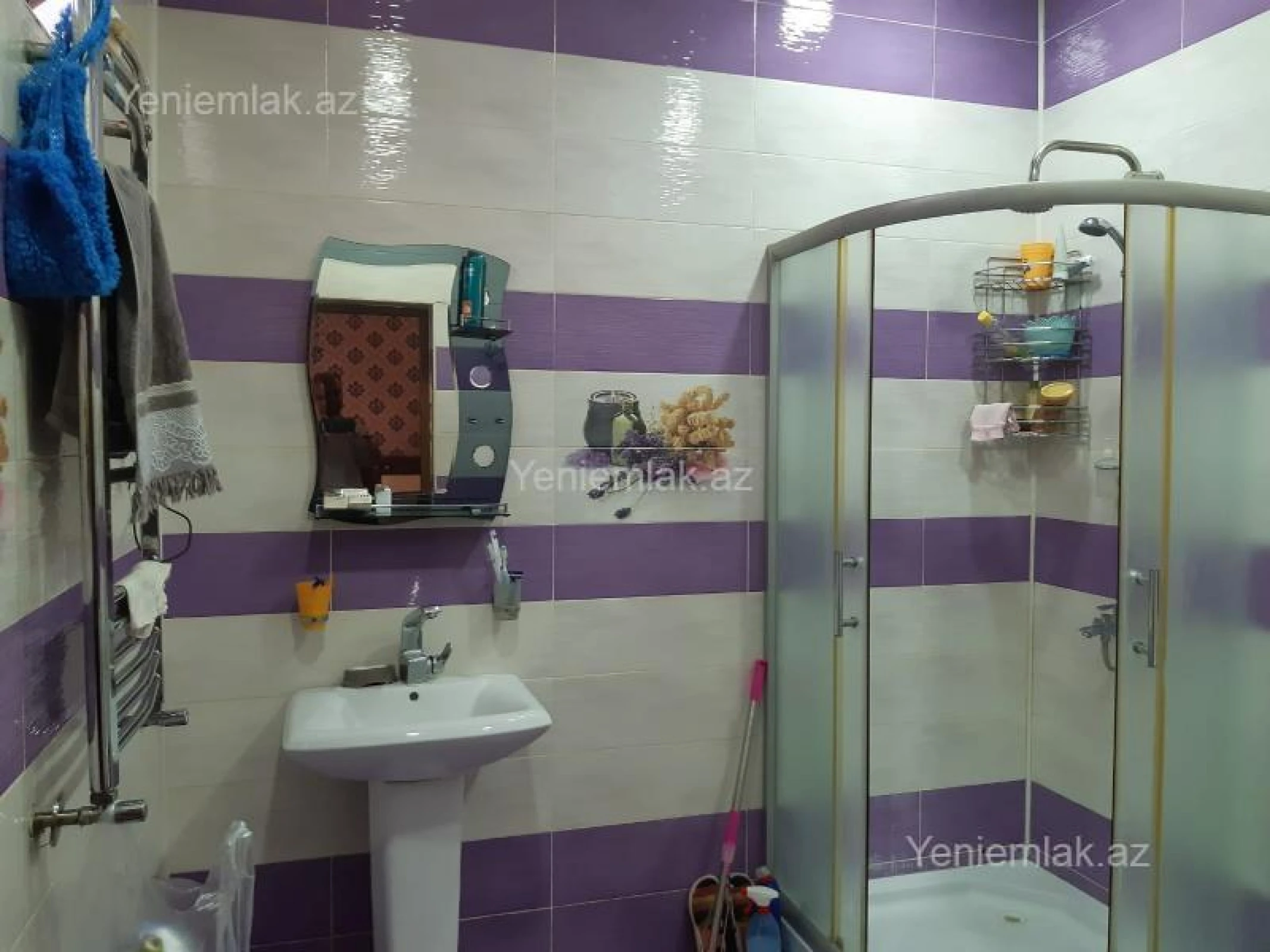 Satılır 6 otaqlı həyət evi 360 m²