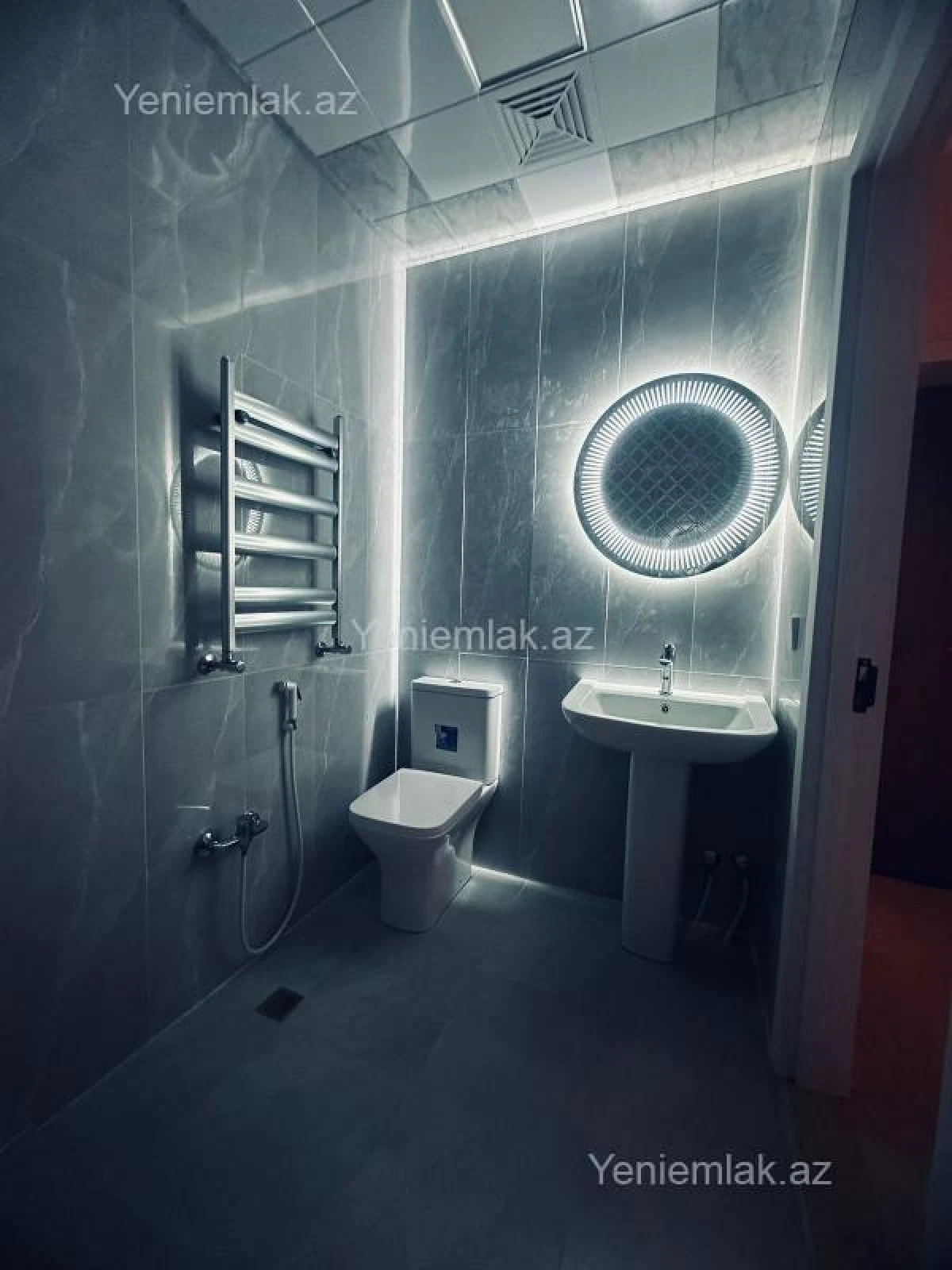 Satılır 1 otaqlı yeni tikili 43 m²