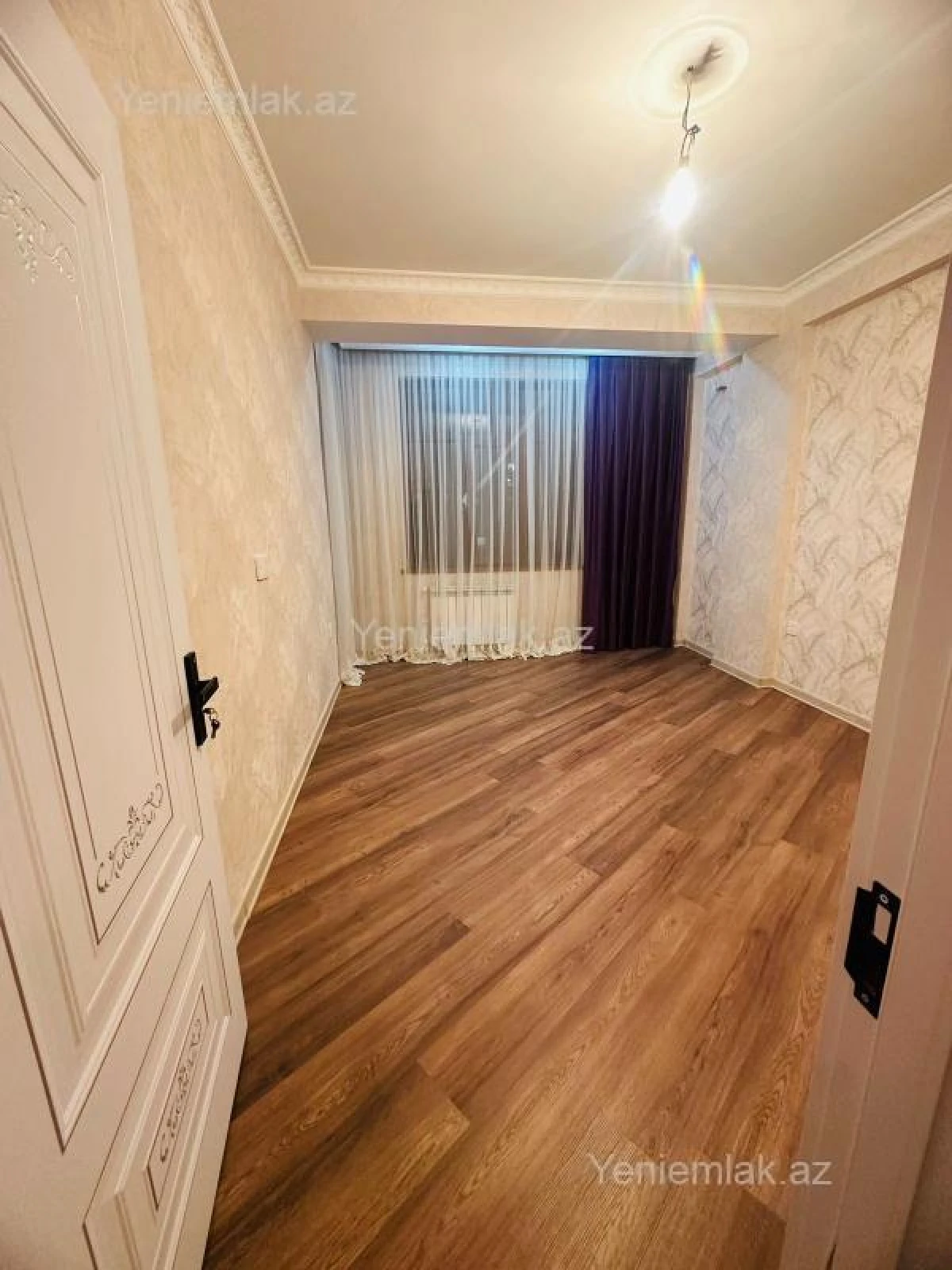 Satılır 1 otaqlı yeni tikili 43 m²