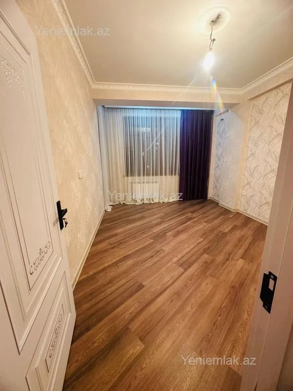 Satılır 1 otaqlı yeni tikili 43 m²