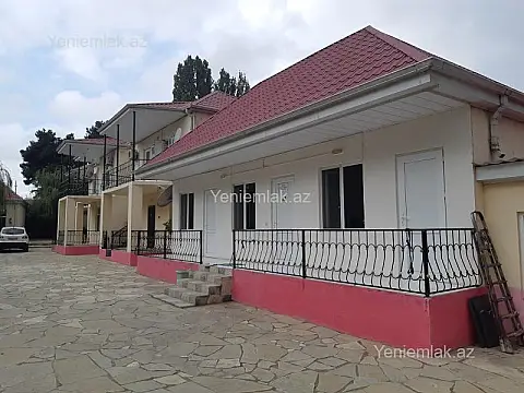 Satılır 15 otaqlı obyekt 1040 m²