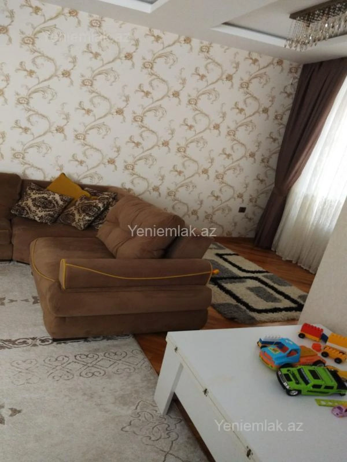 Satılır 4 otaqlı yeni tikili 147 m²