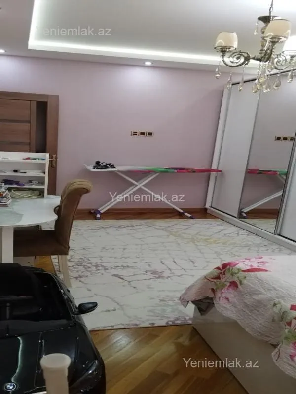 Satılır 4 otaqlı yeni tikili 147 m²