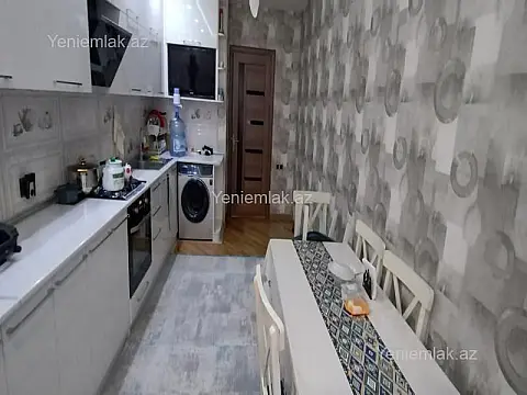Satılır 4 otaqlı yeni tikili 147 m²