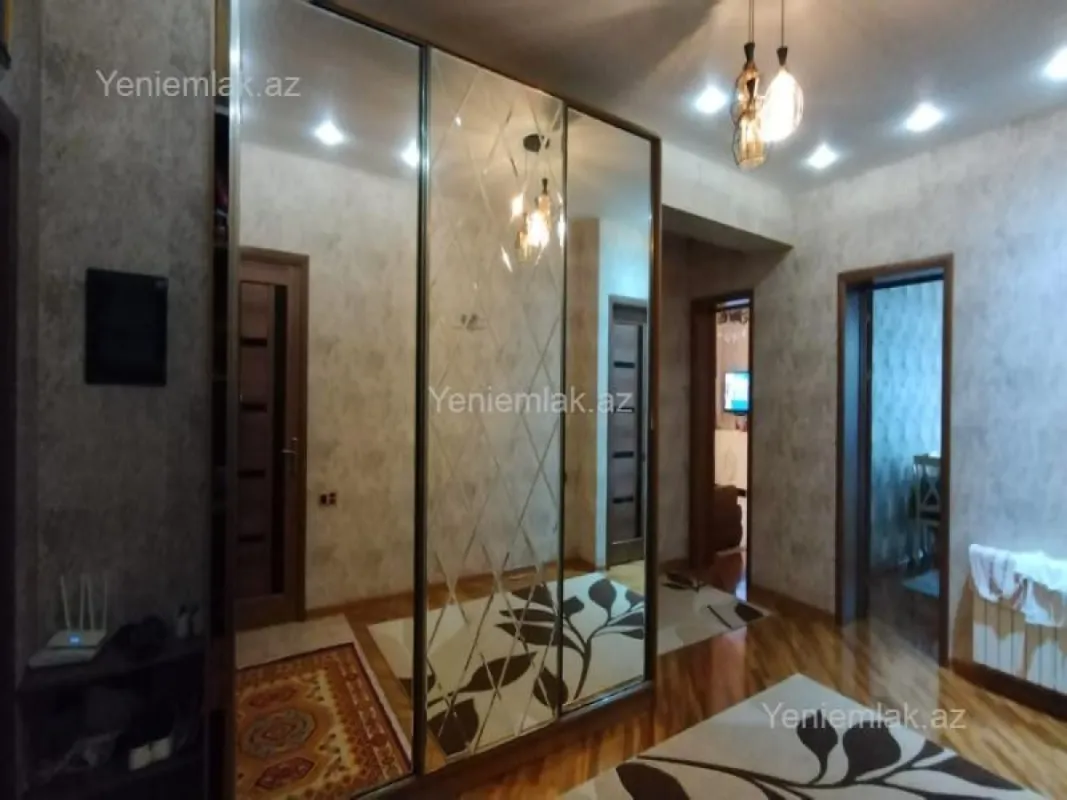 Satılır 4 otaqlı yeni tikili 147 m²