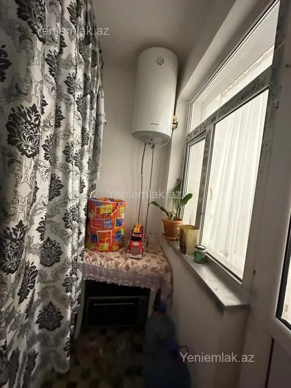 Satılır 2 otaqlı yeni tikili 72 m²