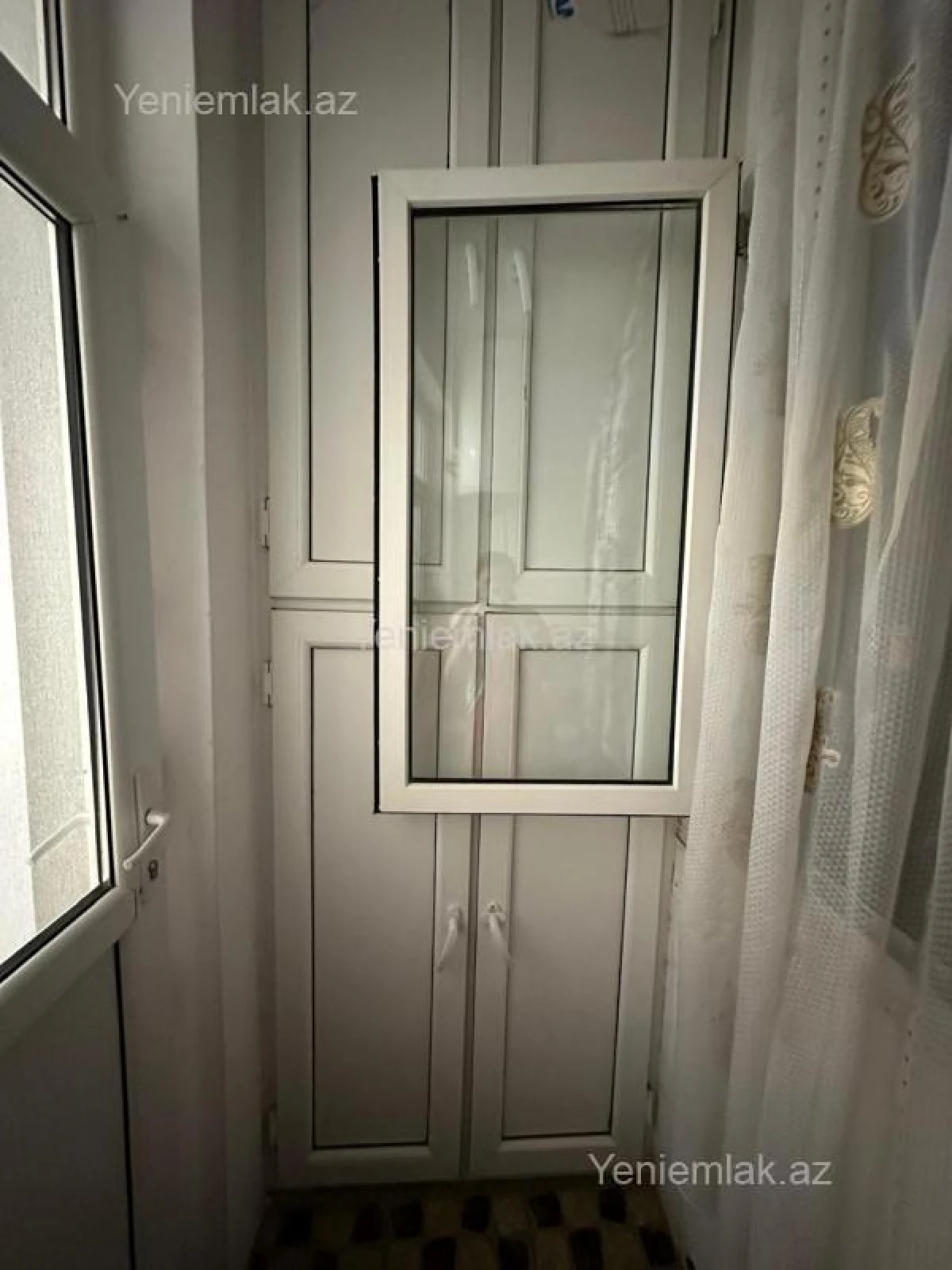 Satılır 2 otaqlı yeni tikili 72 m²