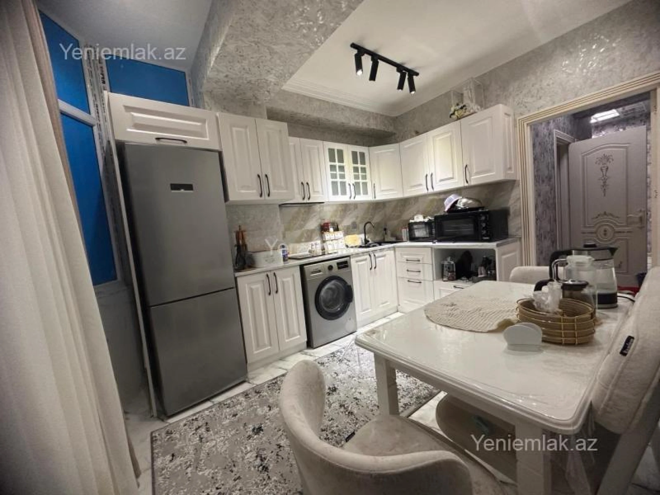 Satılır 3 otaqlı yeni tikili 87 m²