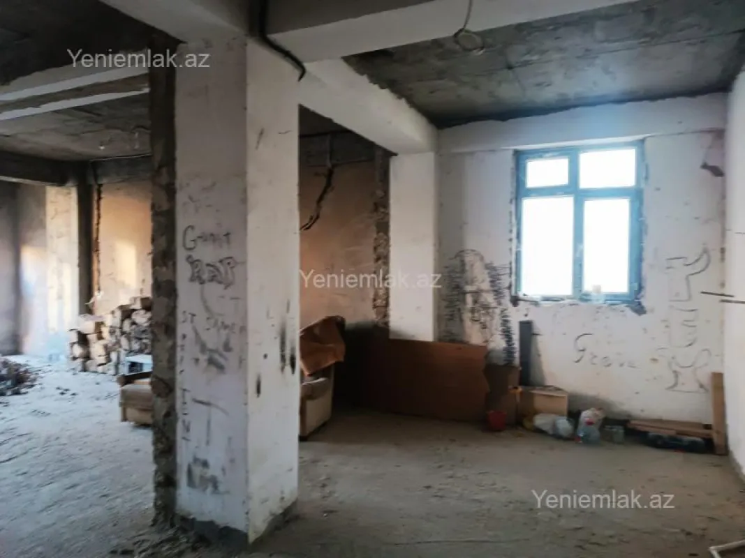 Satılır 6 otaqlı obyekt 180 m²