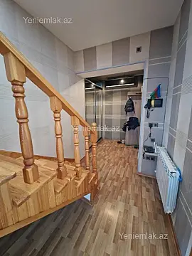 Satılır 5 otaqlı həyət evi 170 m²