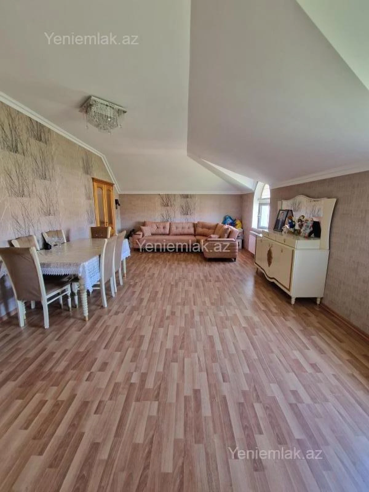 Satılır 5 otaqlı həyət evi 170 m²