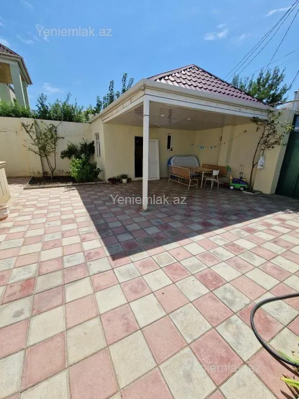 Satılır 5 otaqlı həyət evi 170 m²