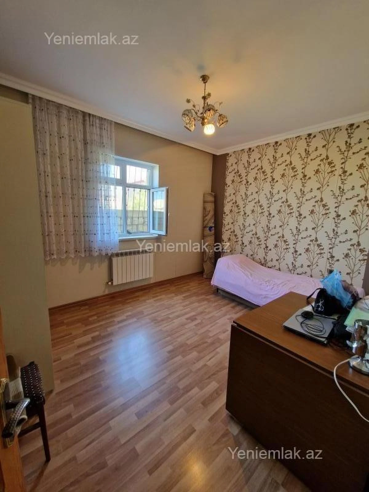 Satılır 5 otaqlı həyət evi 170 m²