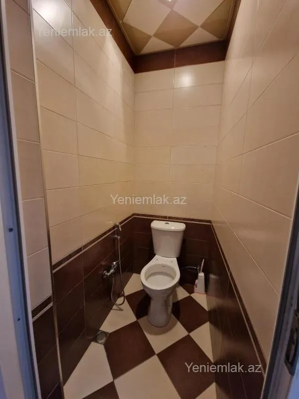 Satılır 5 otaqlı həyət evi 170 m²