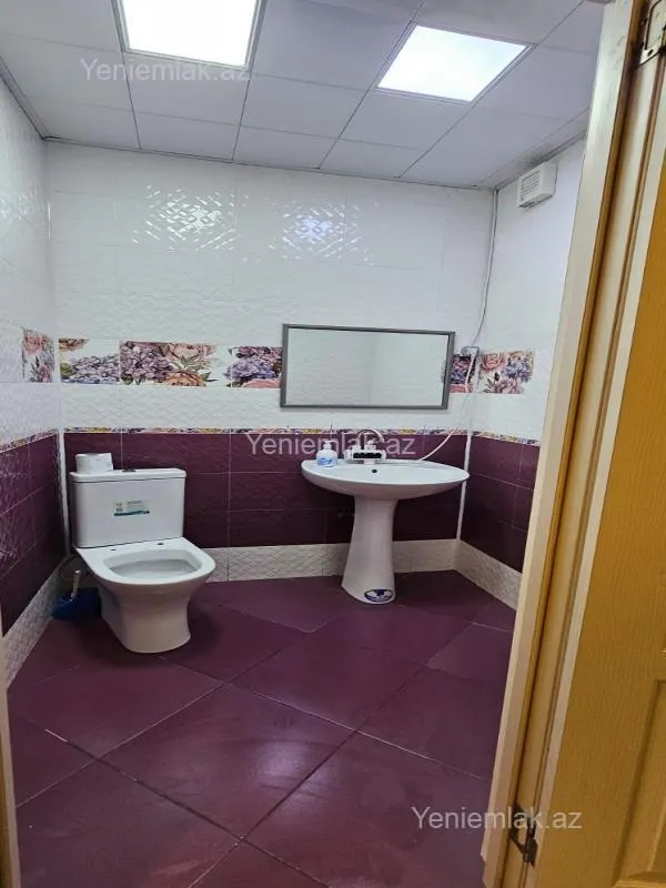 Satılır 3 otaqlı yeni tikili 115 m²