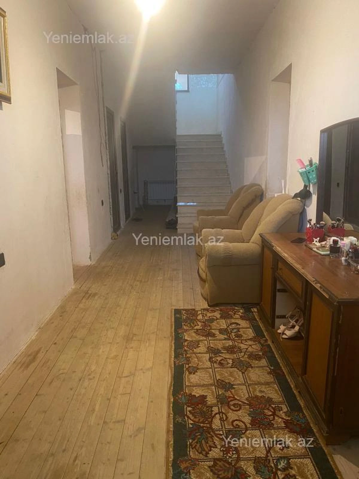 Satılır 4 otaqlı həyət evi 250 m²