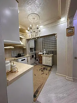 Satılır 5 otaqlı köhnə tikili 130 m²