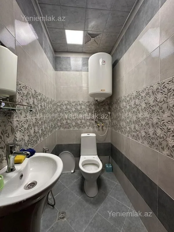 Satılır 3 otaqlı yeni tikili 80 m²