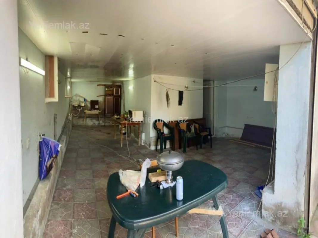 Satılır 6 otaqlı həyət evi 260 m²