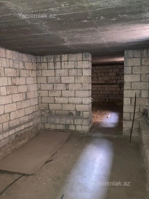 Satılır 6 otaqlı həyət evi 260 m²