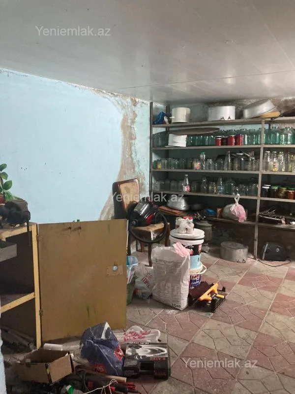 Satılır 6 otaqlı həyət evi 260 m²