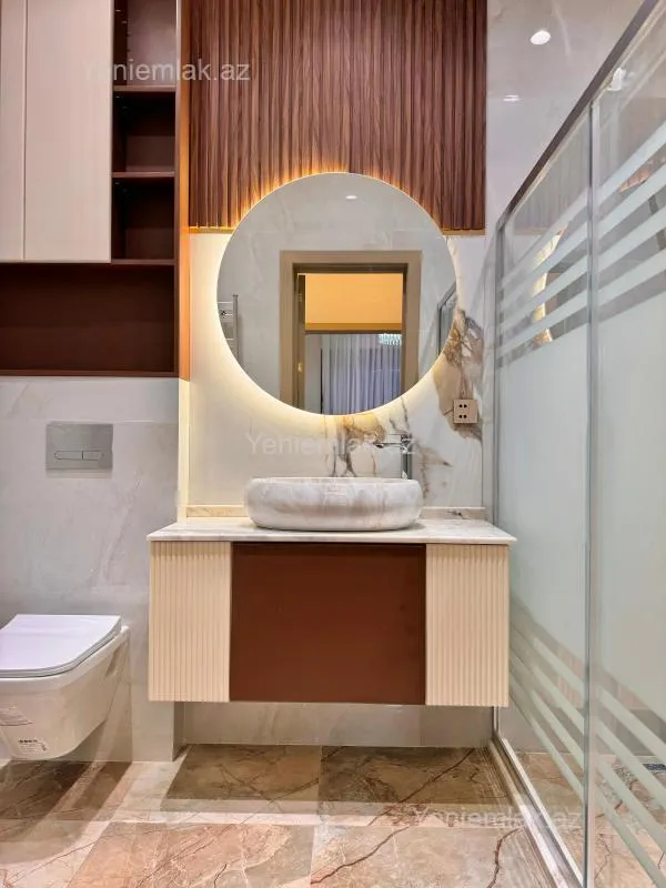 Satılır 5 otaqlı həyət evi 200 m²