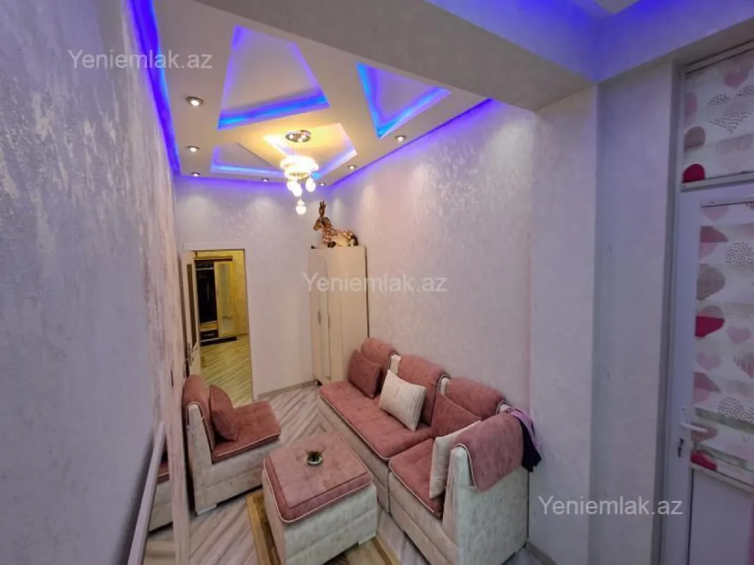 Satılır 3 otaqlı yeni tikili 94 m²