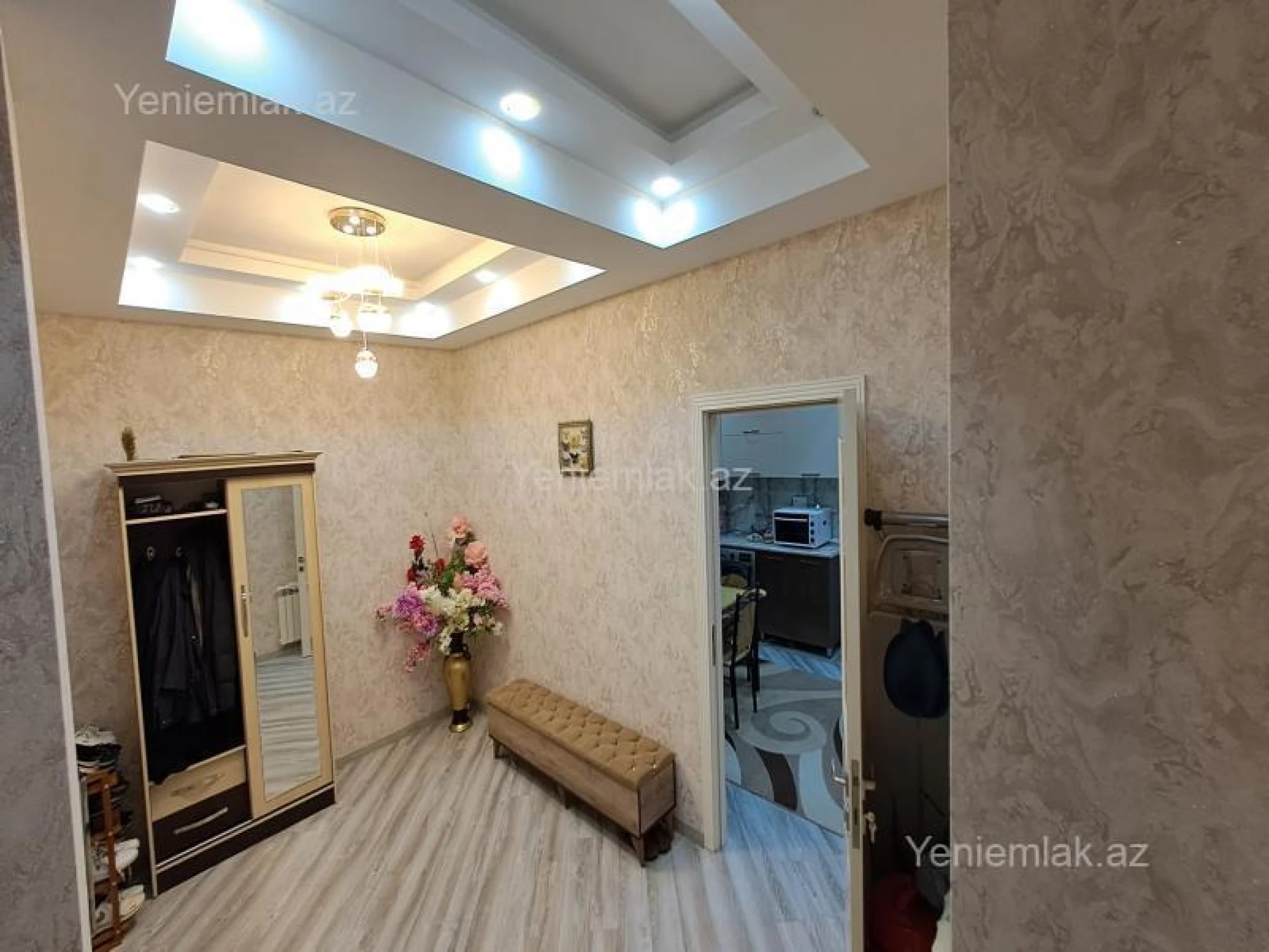 Satılır 3 otaqlı yeni tikili 94 m²