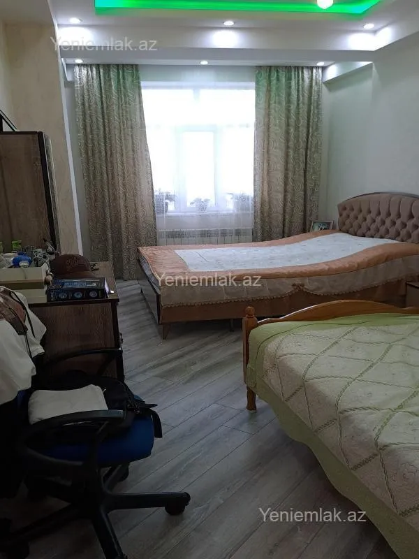 Satılır 3 otaqlı yeni tikili 94 m²