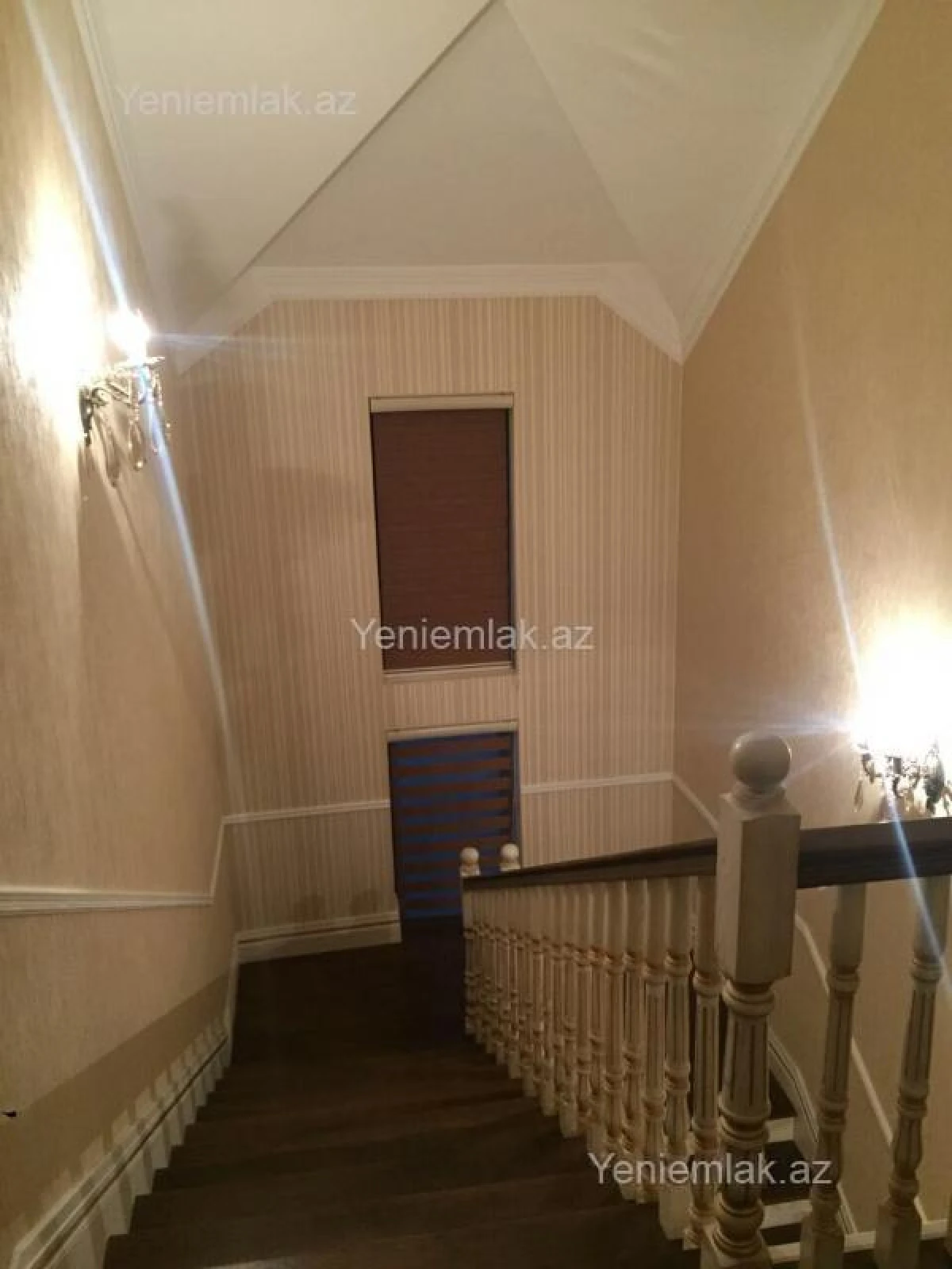 Satılır 7 otaqlı həyət evi 672 m²