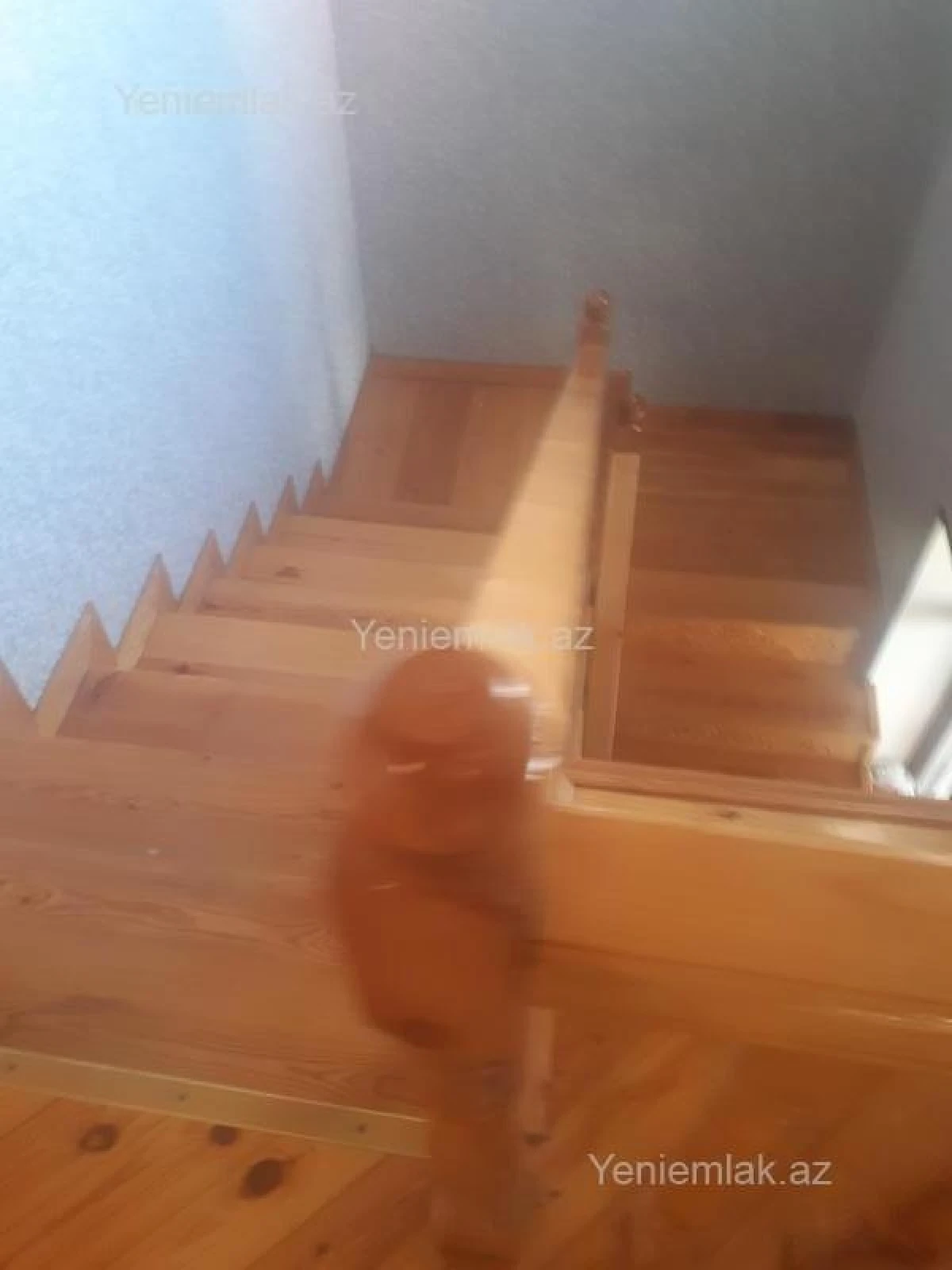 Satılır 6 otaqlı həyət evi 350 m²