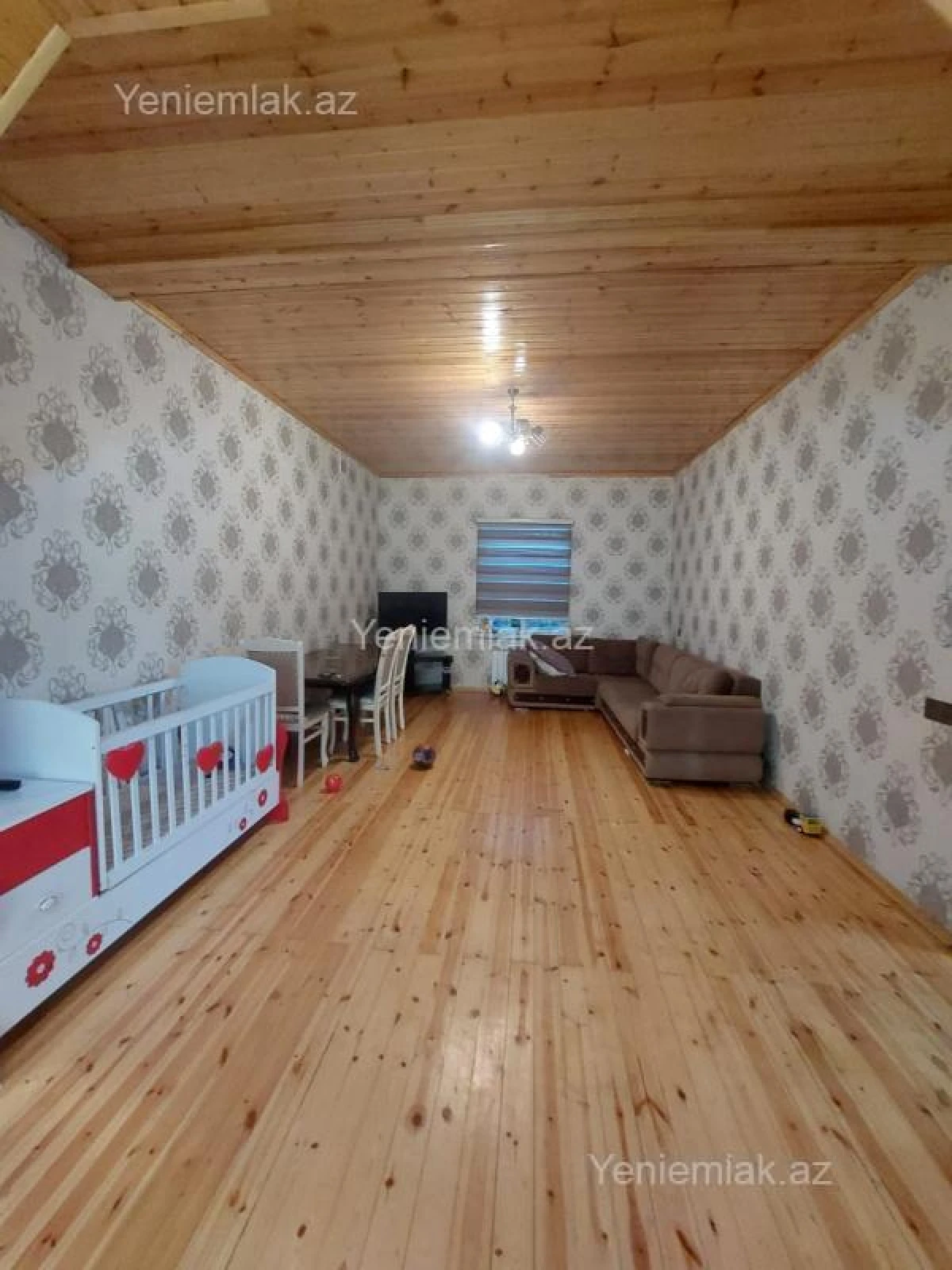 Satılır 6 otaqlı həyət evi 190 m²