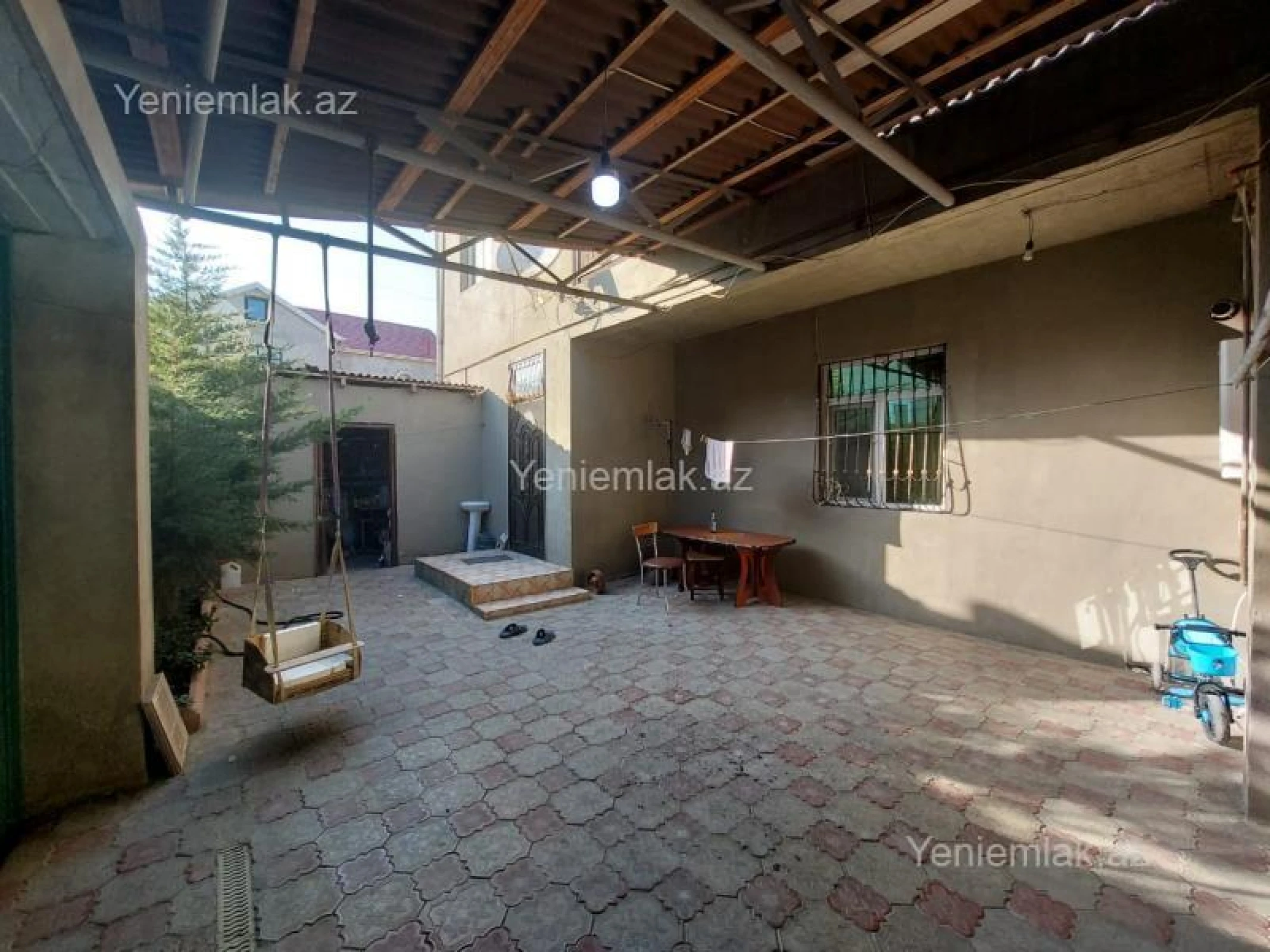 Satılır 6 otaqlı həyət evi 190 m²