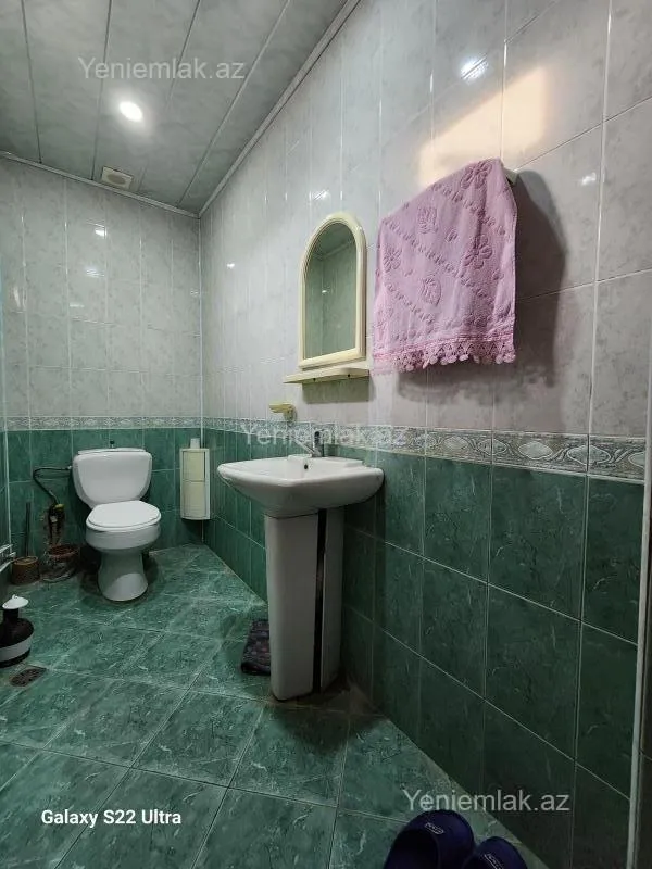 Satılır 7 otaqlı həyət evi 200 m²