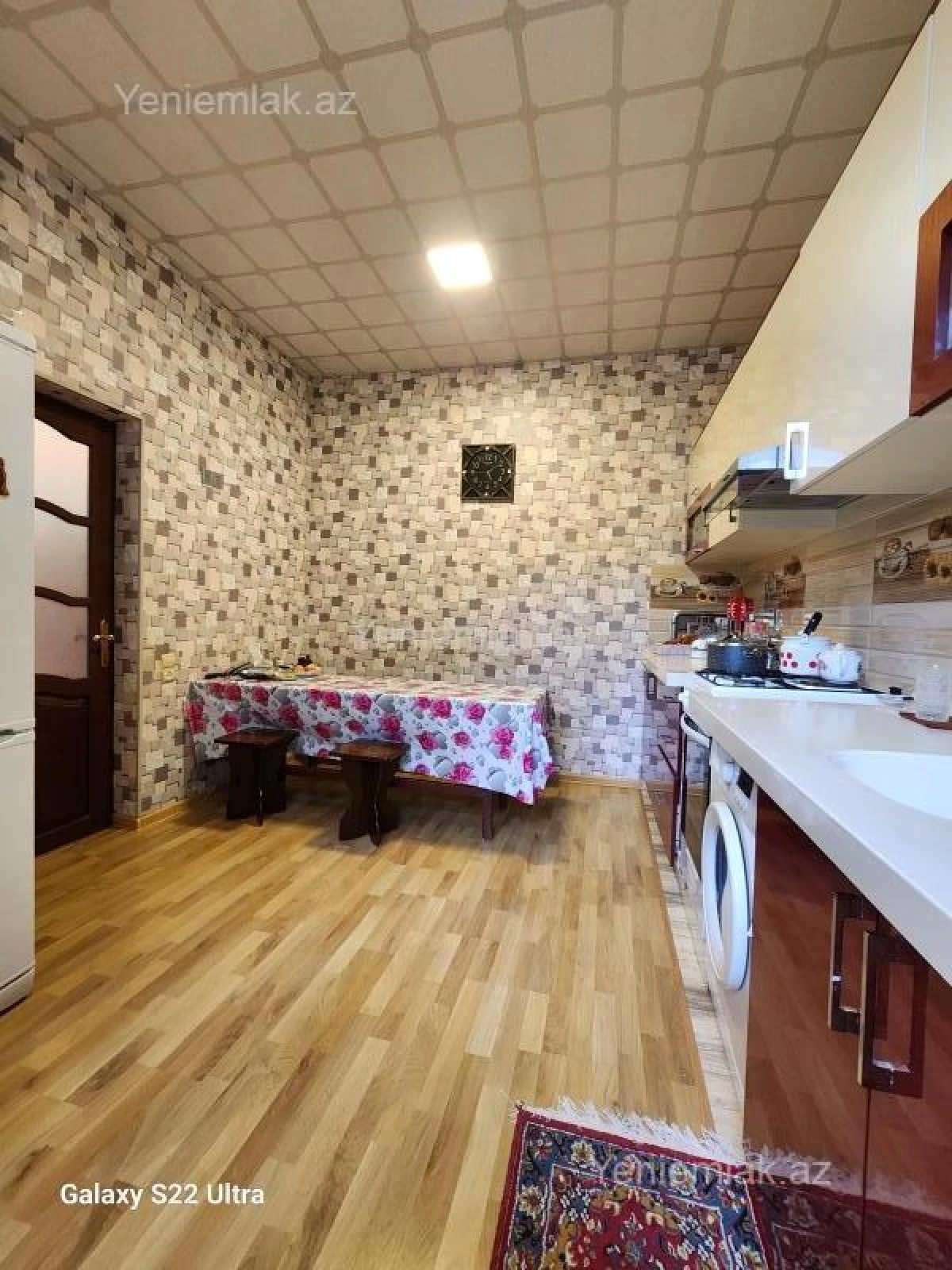 Satılır 7 otaqlı həyət evi 200 m²